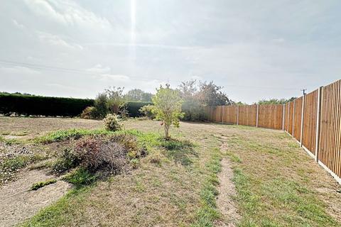 3 bedroom detached house for sale, The Firs, Wadborough