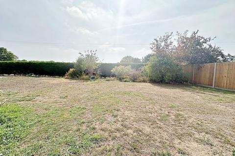 3 bedroom detached house for sale, The Firs, Wadborough