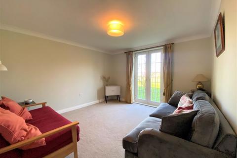 2 bedroom ground floor flat to rent, Medhurst Way, Littlemore