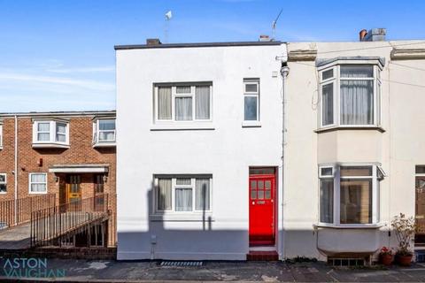 undefined, Brighton, East Sussex BN1