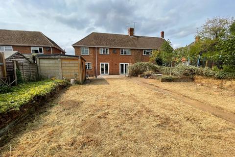 undefined, Overn Avenue, Buckingham