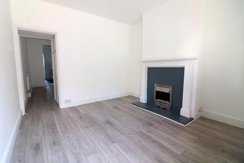 undefined, Luton LU2