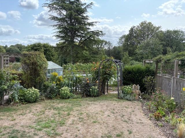 5 manor - Copy.jpg