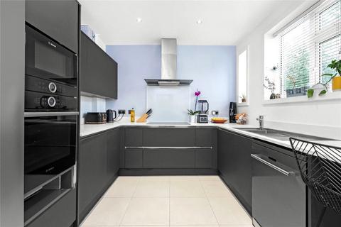 3 bedroom semi-detached house for sale, Crown Dale, London, SE19