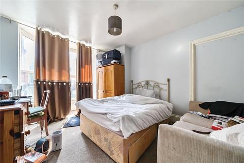 undefined, Astwood Road, Worcester, Worcestershire