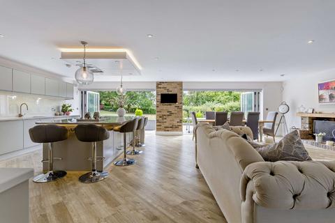 undefined, Wheelers Hill, Little Waltham, Chelmsford