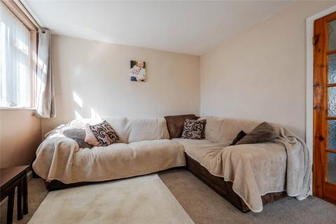 27 Bramber Close, Bletchley, Milton Keynes, MK3 7AB
