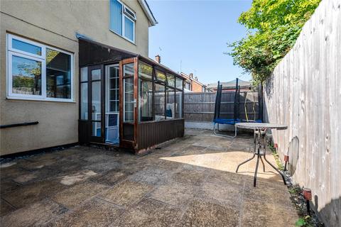 27 Bramber Close, Bletchley, Milton Keynes, MK3 7AB