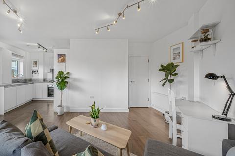 1 bedroom flat for sale, Dreadnought Court, 247 Lower Road, London, SE8