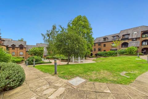 undefined, Kingsmead Road, High Wycombe, Buckinghamshire, HP11