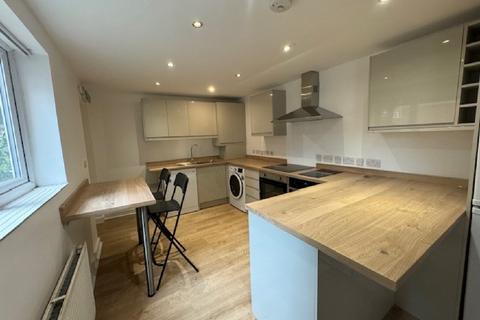 1 bedroom house to rent, Nottingham NG7