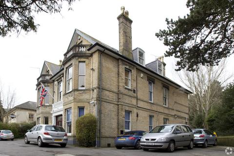 Office to rent, 4 Dean Park Cres Bournemouth BH1 1HL