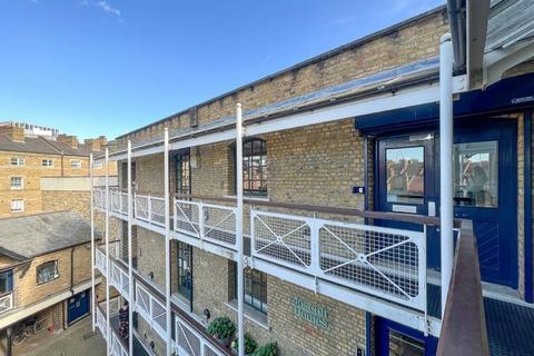 Office to rent, 10 Theed St London SE1 8ST