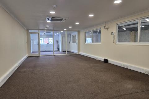 Warehouse to rent, Old Forge Rd Wimborne BH21 7RR