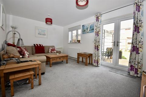 8 Holly Drive, Malton, YO17 6BU