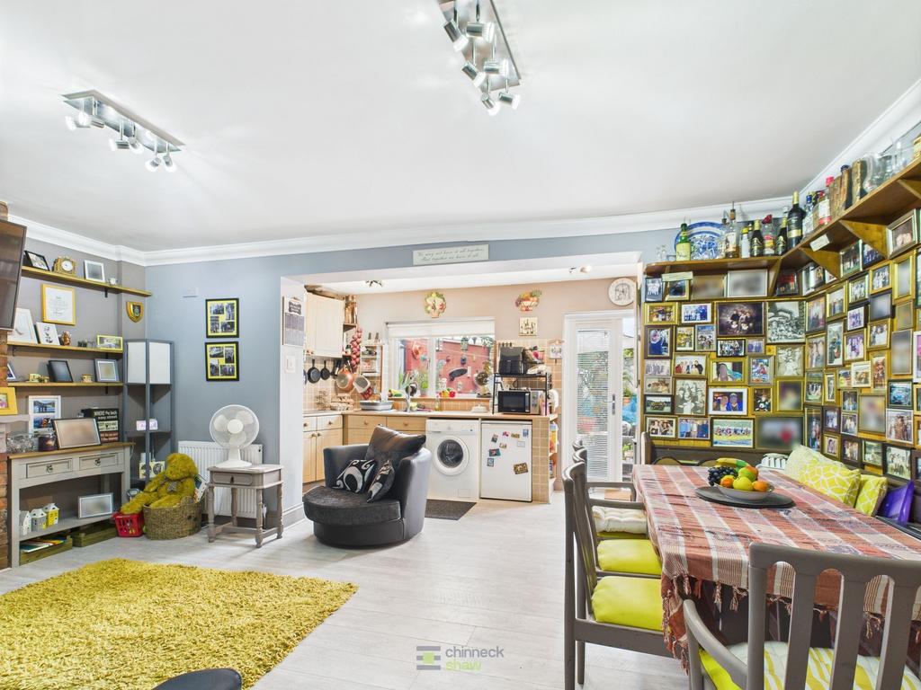 Kitchen/Living Room