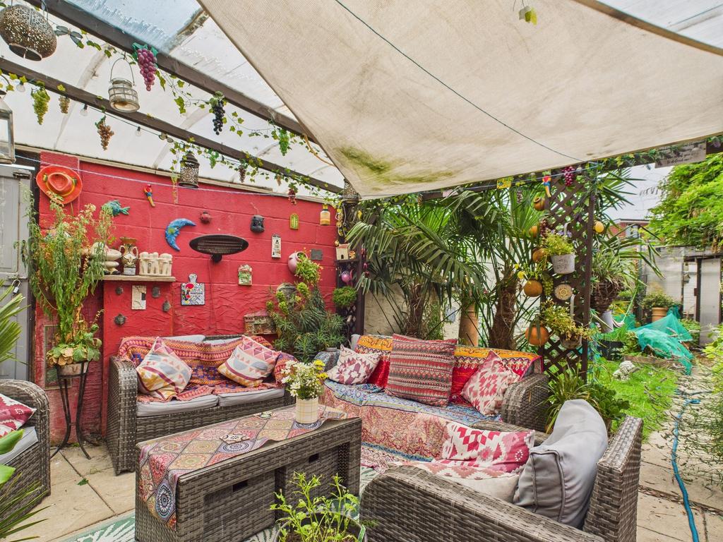 Covered Garden Area
