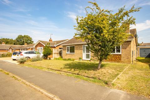 2 bedroom detached bungalow for sale, Jubilee Drive, Dersingham
