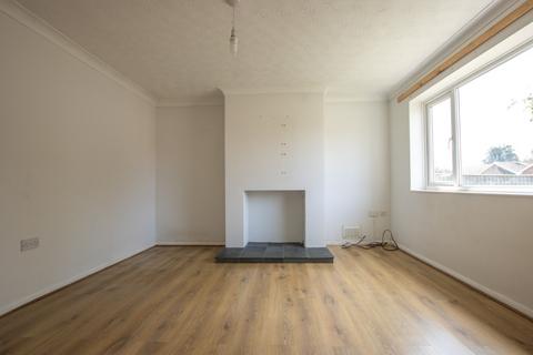 2 bedroom detached bungalow for sale, Jubilee Drive, Dersingham