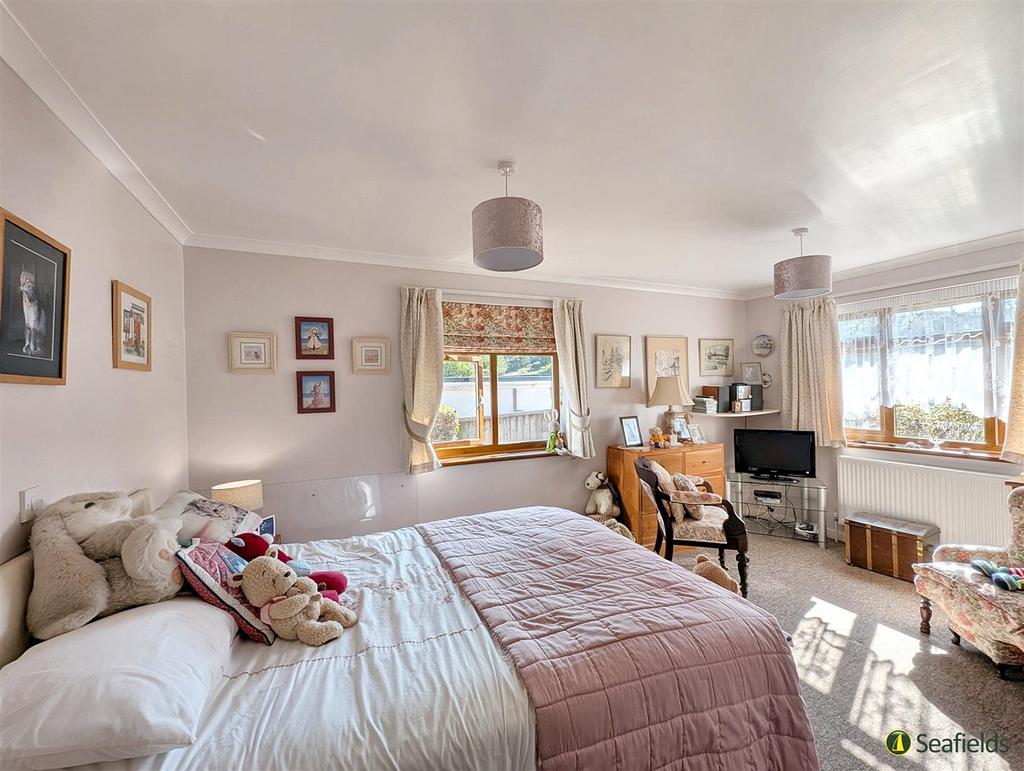 Bedroom Suite 1