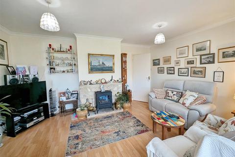 3 bedroom detached bungalow for sale, Park Road, Brading, PO36 0HU