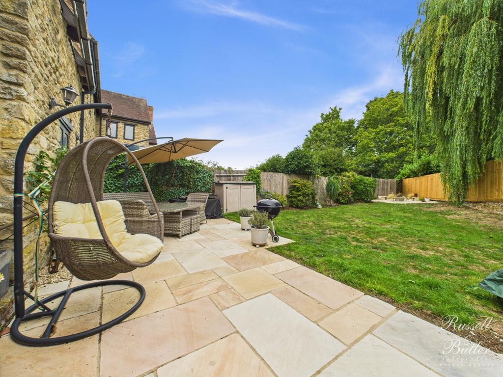 Cam02127 g0 pr0325 still007