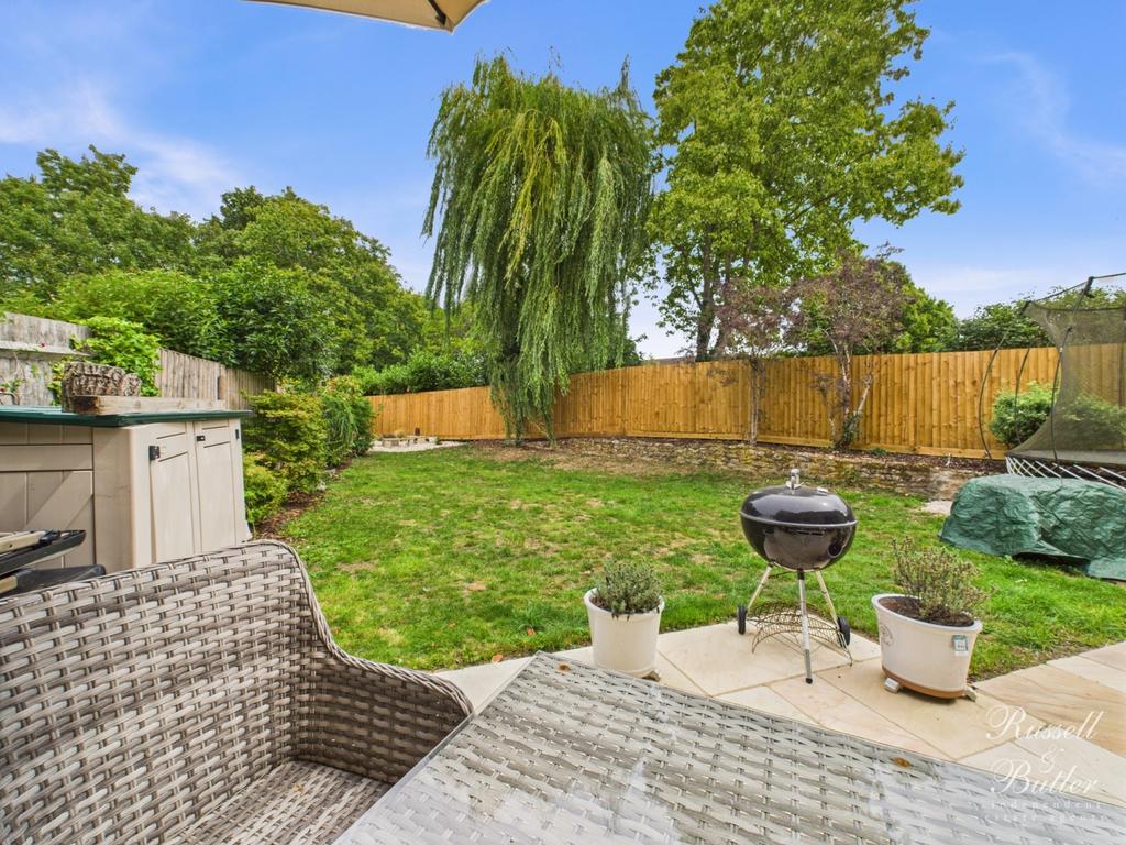 Cam02127 g0 pr0325 still012