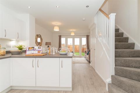 2 bedroom terraced house to rent, Doctor Hanna Way, Telford, TF1
