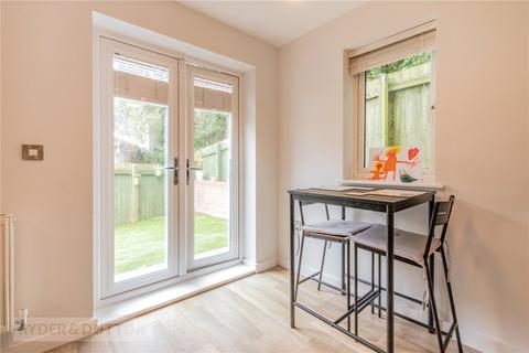 26 Bakestones Avenue, Delph, Oldham, OL3 5GE