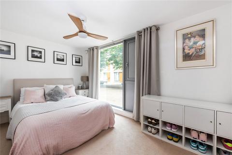 1 bedroom apartment for sale, Highbury Stadium Square, London, N5