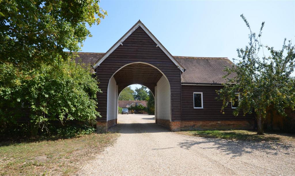 Arch to the Barns