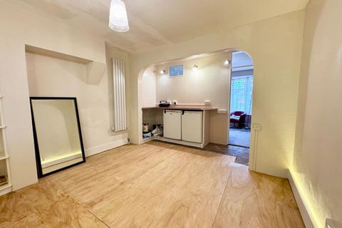 undefined, Finedon Road, Wellingborough NN8