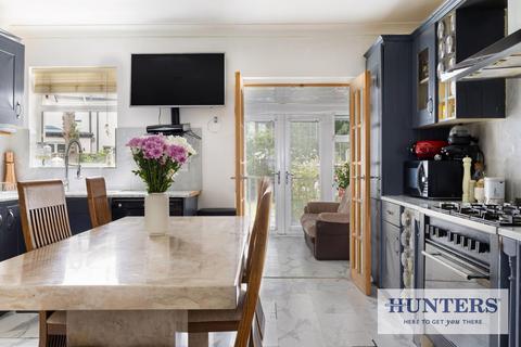 undefined, Glenmere Mount, Yeadon, Leeds