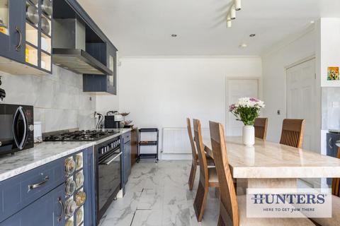 undefined, Glenmere Mount, Yeadon, Leeds