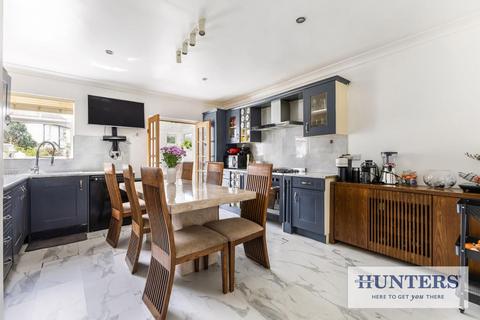 undefined, Glenmere Mount, Yeadon, Leeds