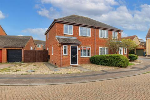4 Chestnut Close, Worlingham, Beccles, NR34 7ER