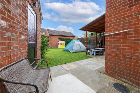 4 Chestnut Close, Worlingham, Beccles, NR34 7ER