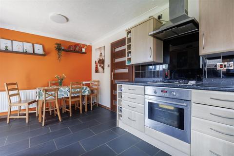 4 Chestnut Close, Worlingham, Beccles, NR34 7ER