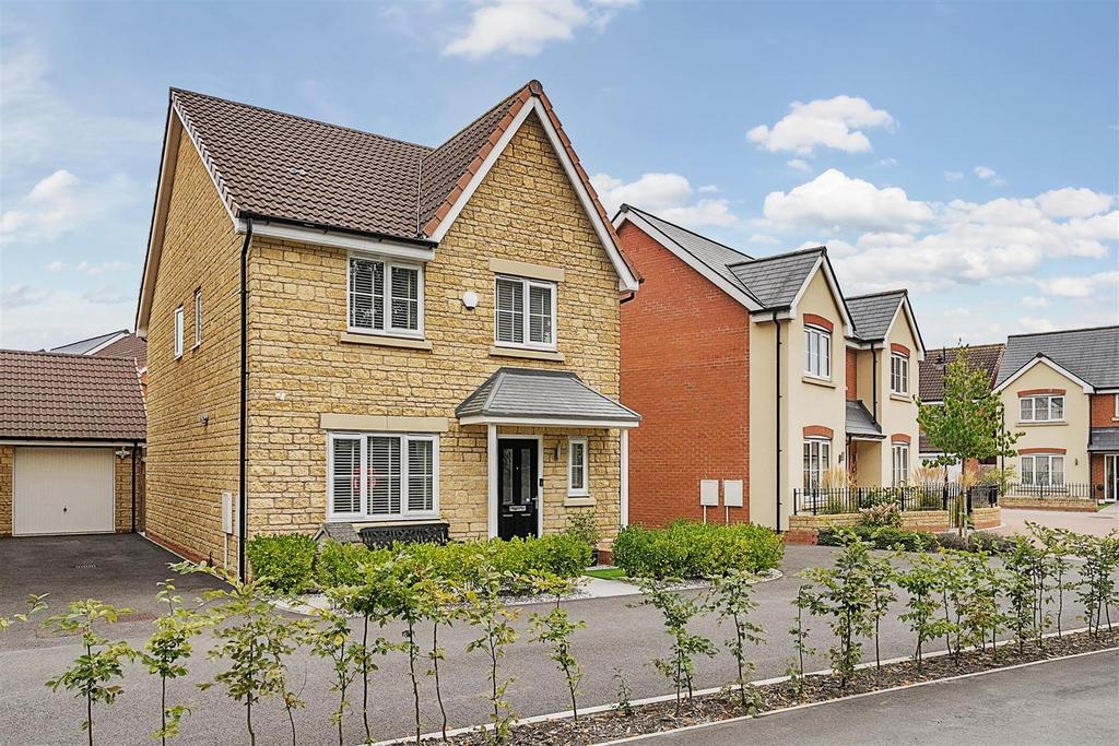 Front 40 Winchcombe Ave.jpg