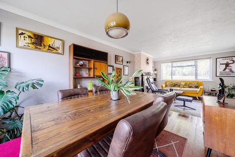 3 bedroom semi-detached house for sale, Sullivan Road, Basingstoke, RG22 4DP