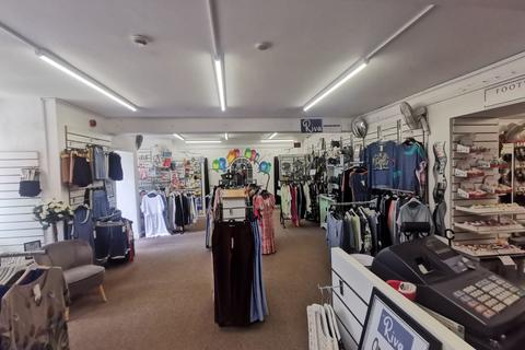 undefined, Riva, Cors Y Gedol, High Street, Barmouth, LL42 1DP