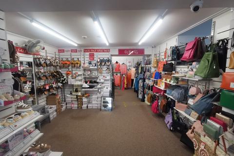 undefined, Riva, Cors Y Gedol, High Street, Barmouth, LL42 1DP