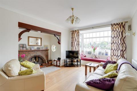 undefined, Derby Road, Beeston NG9