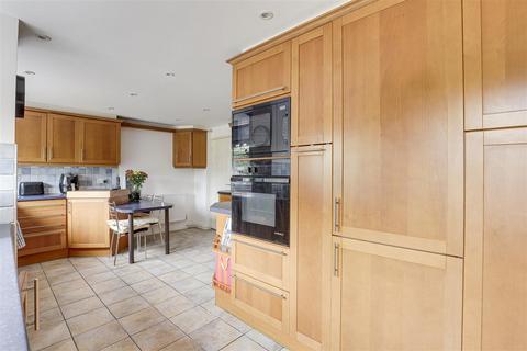 undefined, Derby Road, Beeston NG9