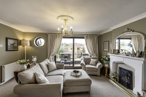undefined, 19, Whiston Vale, Whiston, Rotherham, S60 4JJ