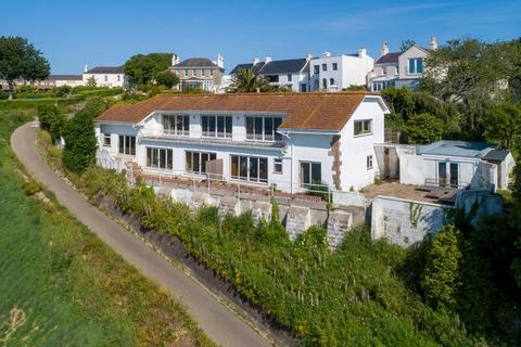4 bedroom detached house for sale, Mont Mallet, St. Martin
