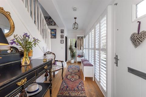 undefined, Taylor Close, Tonbridge