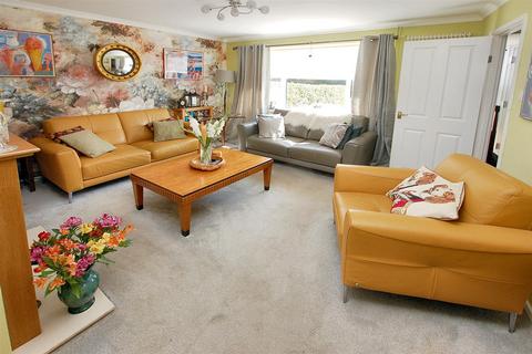 undefined, Great Elms, Hadlow, Tonbridge