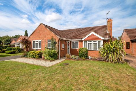 3 bedroom detached bungalow for sale, Stoyles Way, Heighington, LN4