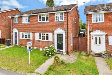 Pear Tree Avenue, Ditton, Kent